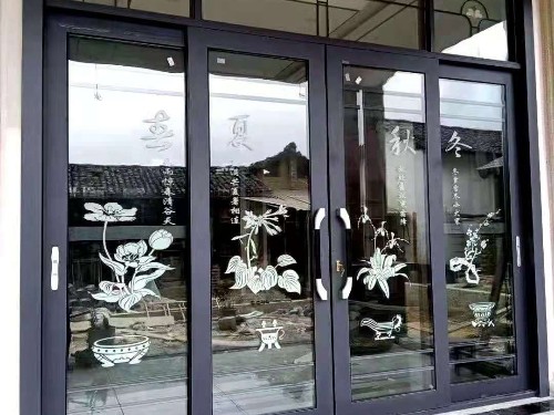 安裝重型推拉門能用木質材料嗎？